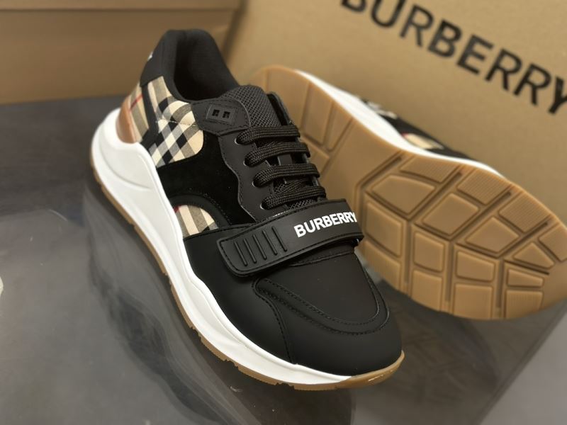 Burberry Low Shoes